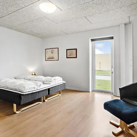Vakantiehuis 11 Bedroom Gorgeous In Thy *