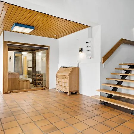 Vakantiehuis 11 Bedroom Gorgeous In Thy *