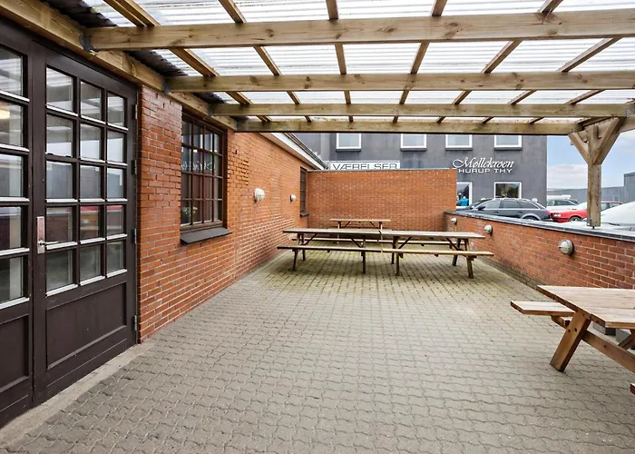 Feriehus 11 Bedroom Gorgeous In Thy